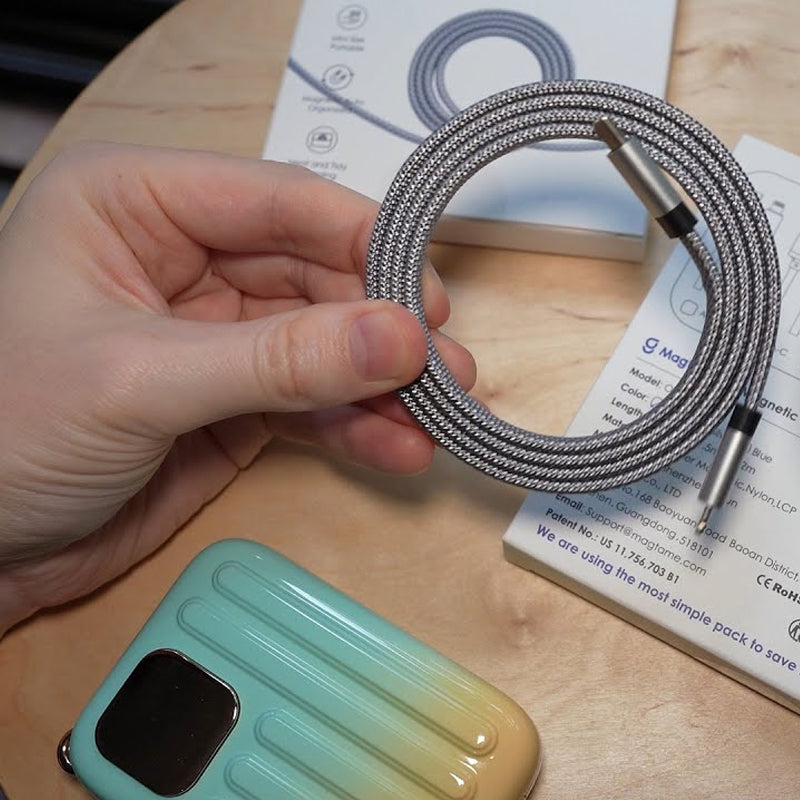 Magnetic Anti-tangle Cable