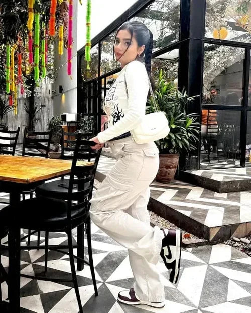 Adjustable Cargo Pants - Instantly Flatters Your Figure